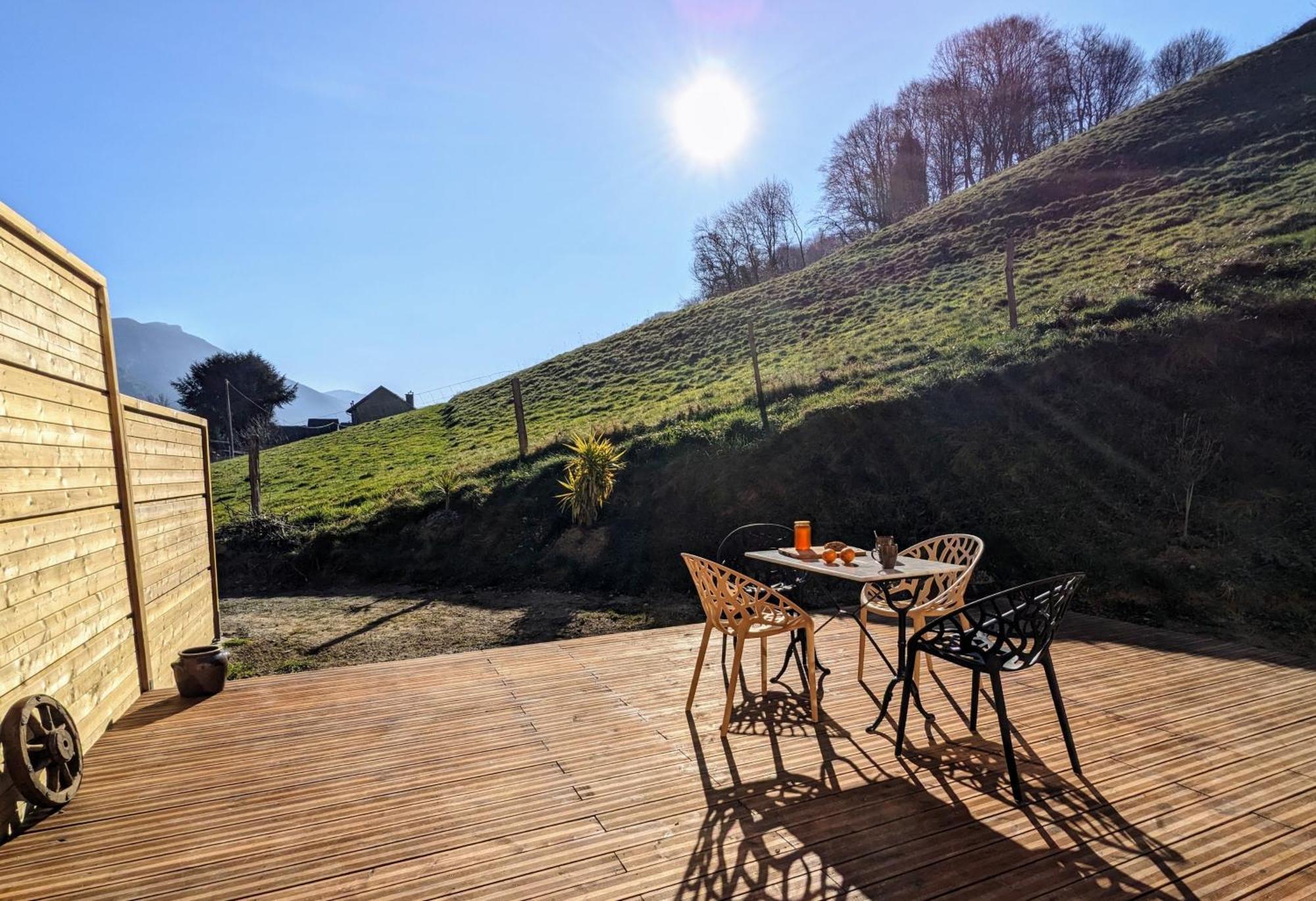 Le Monne - Gite & Spa Tout Confort Campan Bagian luar foto