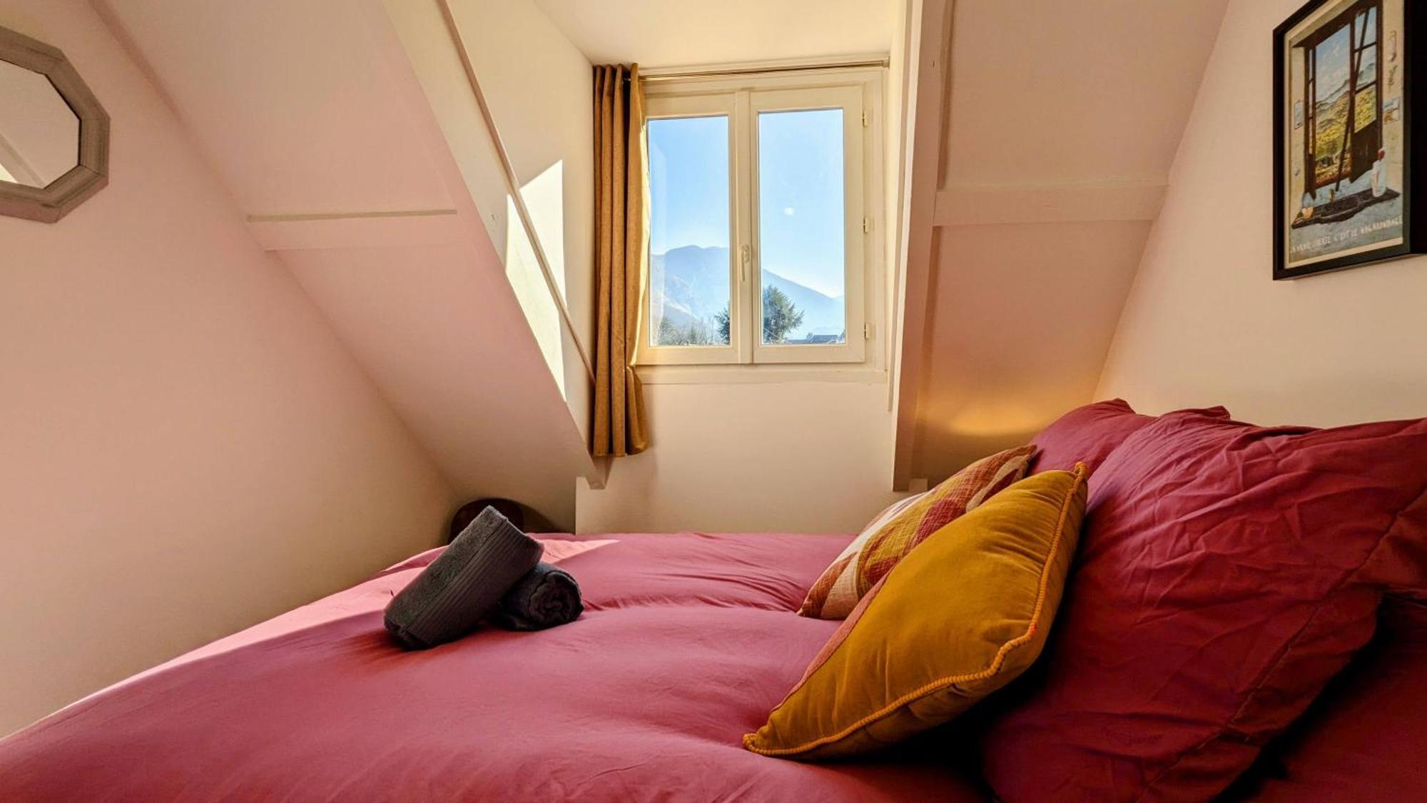 Le Monne - Gite & Spa Tout Confort Campan Bagian luar foto
