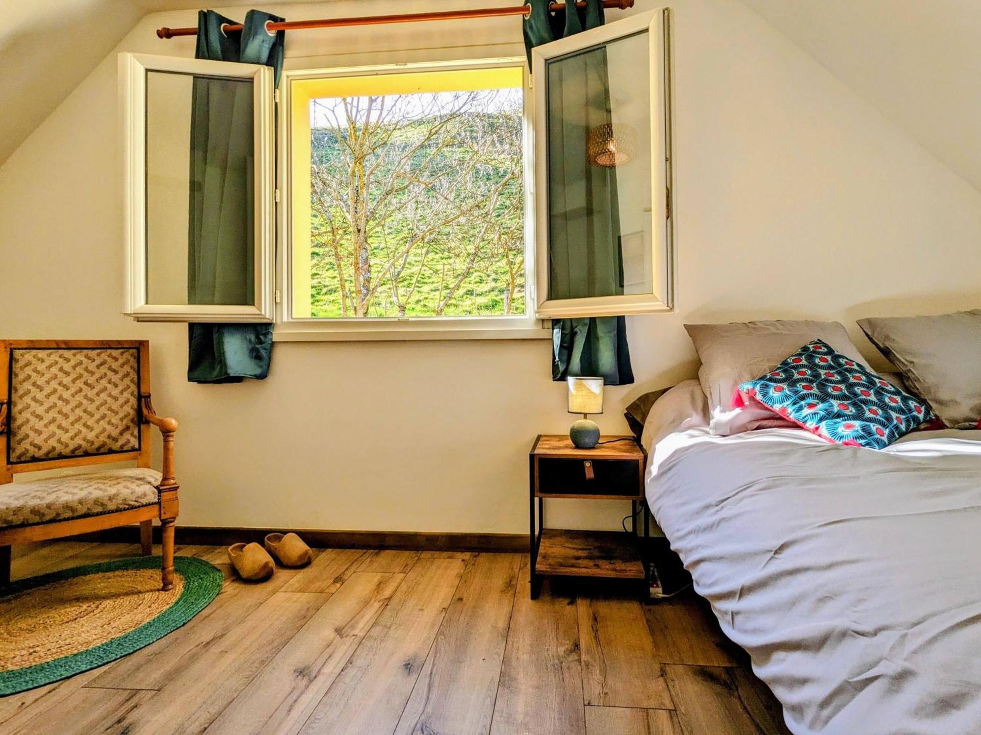 Le Monne - Gite & Spa Tout Confort Campan Bagian luar foto